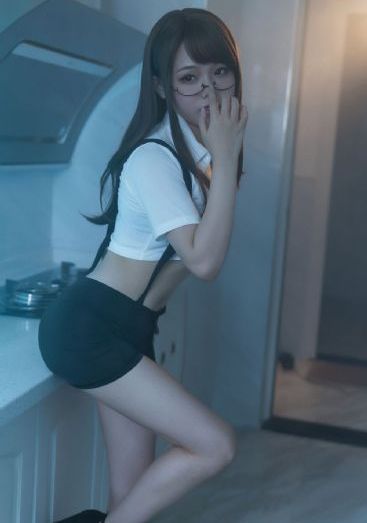 粉嫩小箩莉奶水四溅在线观看